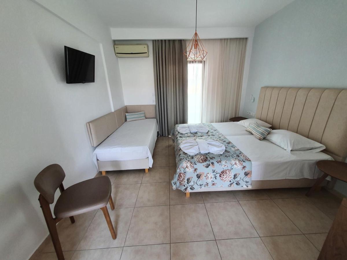 Evripidis Hotel 아피토스 외부 사진