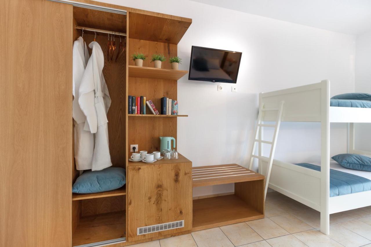 Evripidis Hotel 아피토스 외부 사진